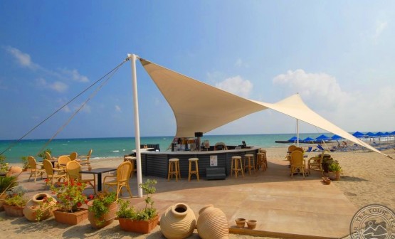 ДариТур Днепр_aquila_rithymna_beach_-_beach 8